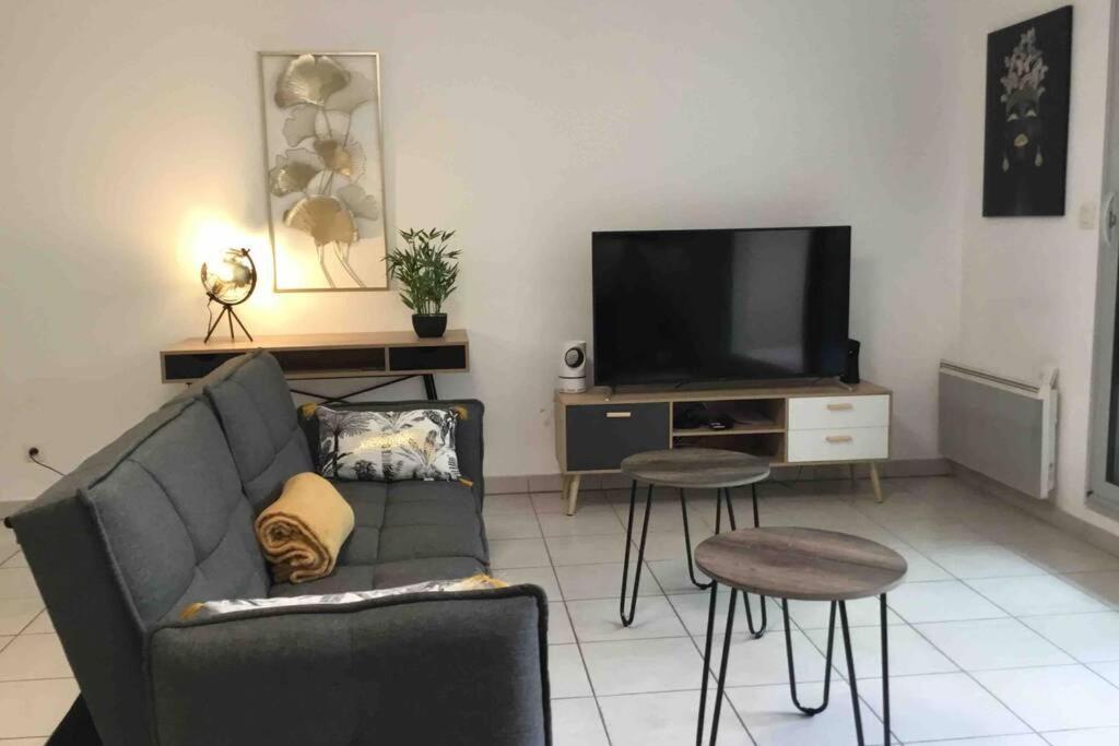 Spacieux Et Bel Appartement Avec Grande Terrasse Marseille Exteriör bild